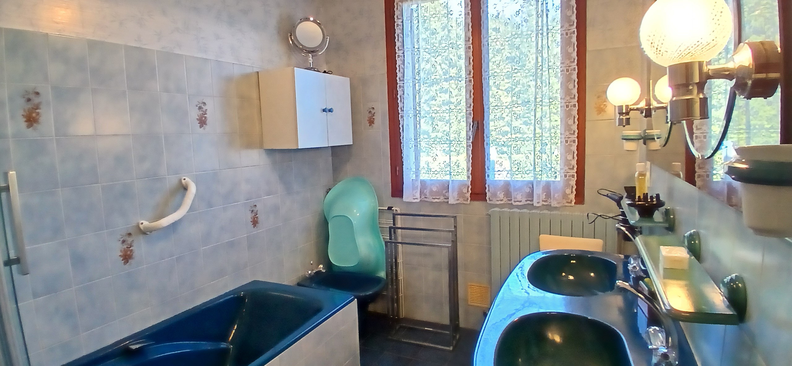 L'Hirondelle, Flayat, Creuse, Salle de bains