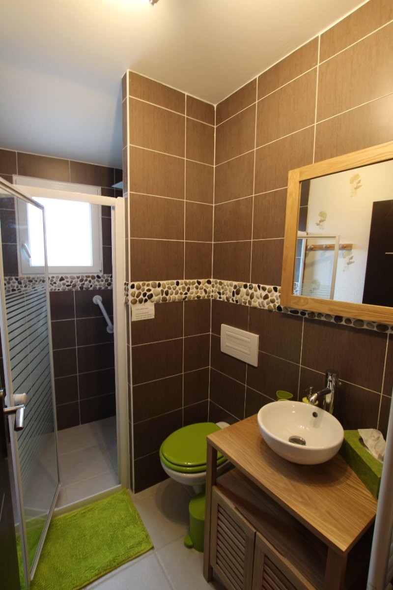 salle de douche chambre ardoise