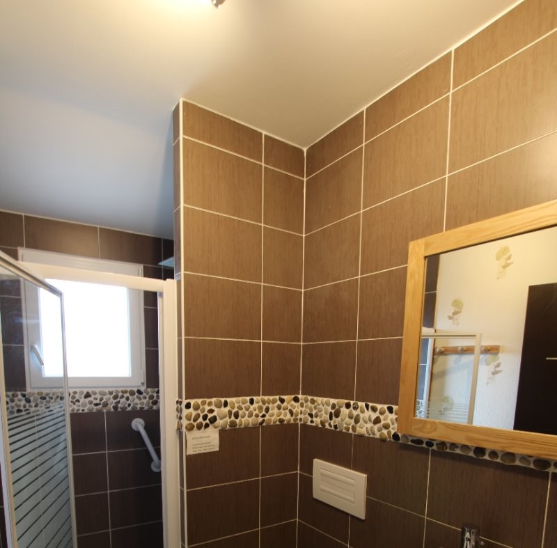 salle de douche chambre ardoise