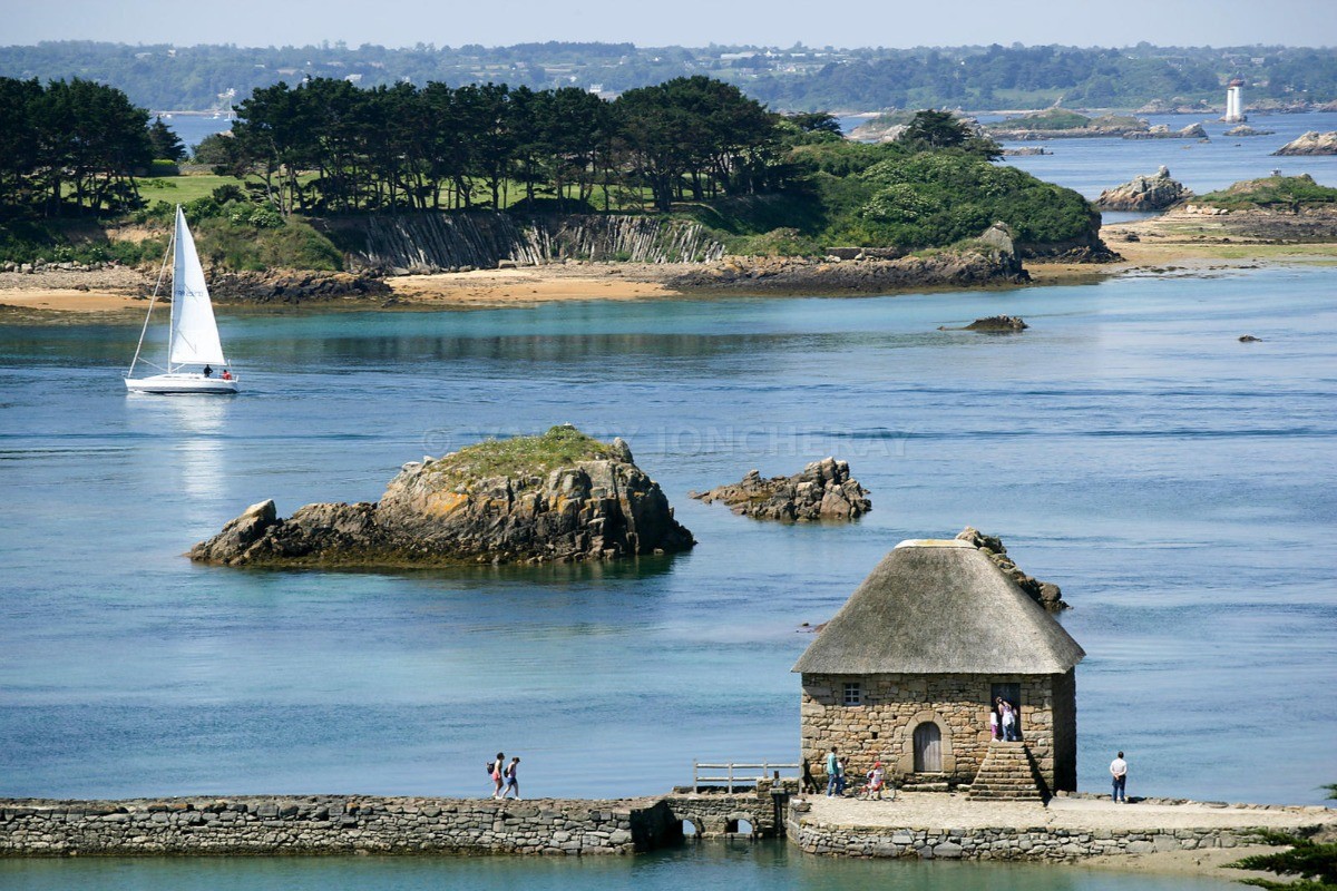 Via location de vacances , Clévacances   Ile de Bréhat