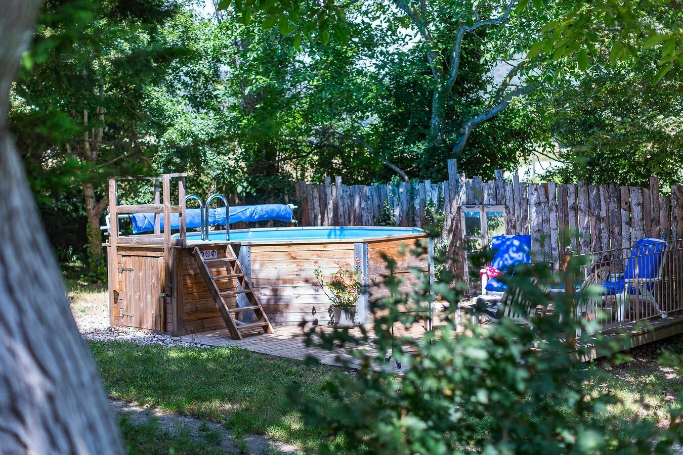 swimming pool at the Gîte Champêtre in the Drôme Provençale, Marsanne