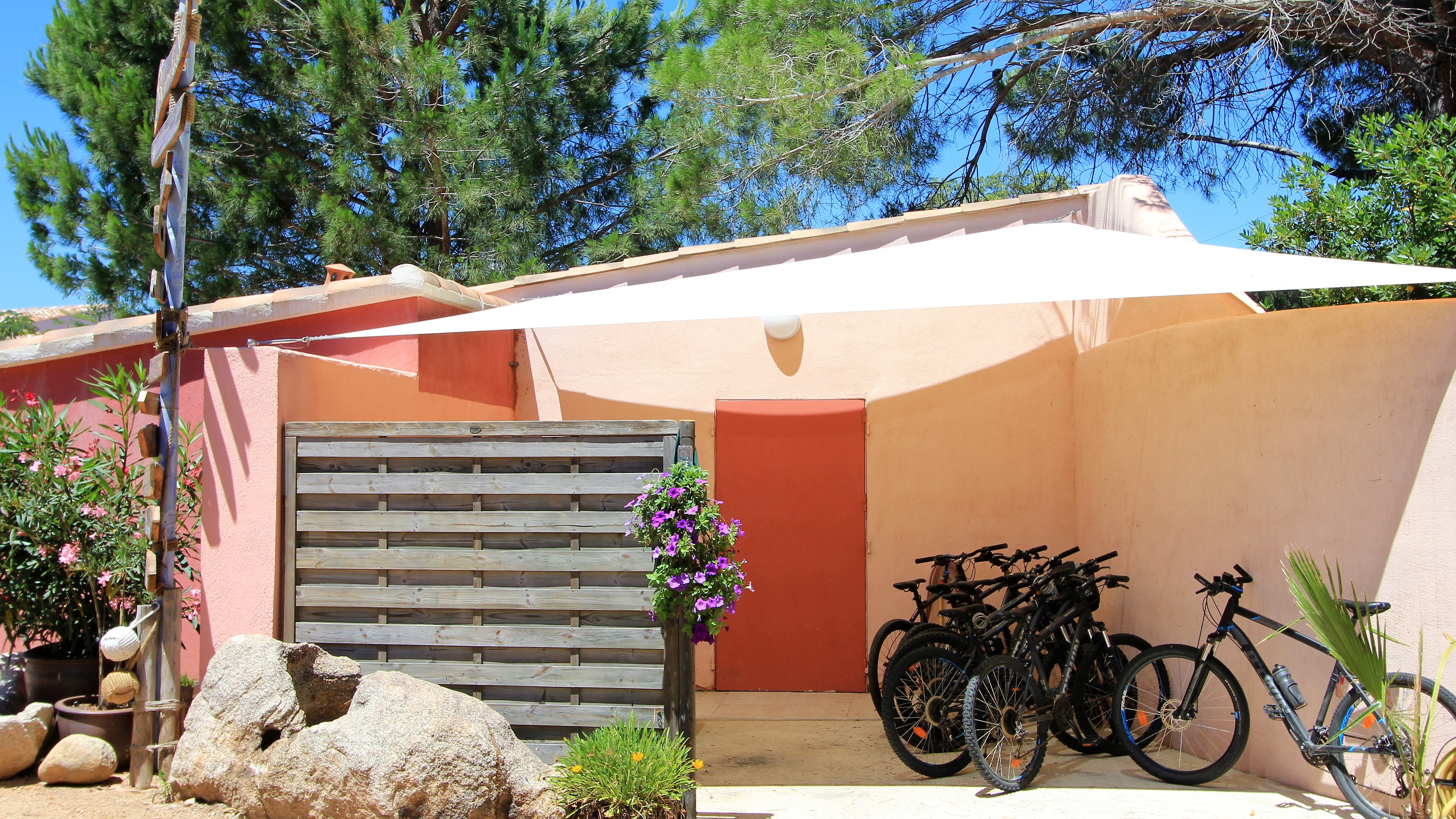 Bicycles - Petanque balls
