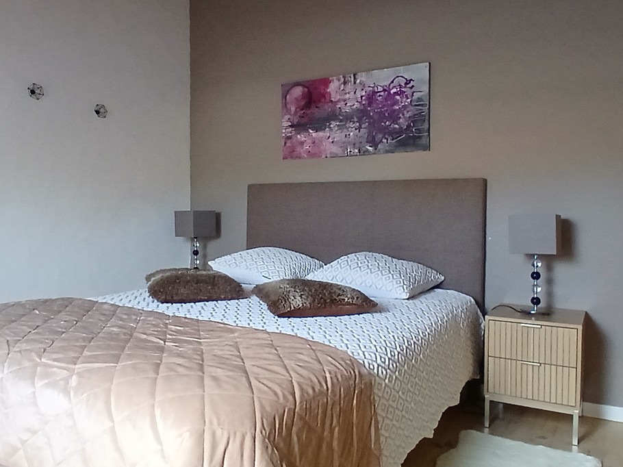 Gîte "Aupredubois", Saint Ours les Roches, Puy de Dôme, Chambre 1