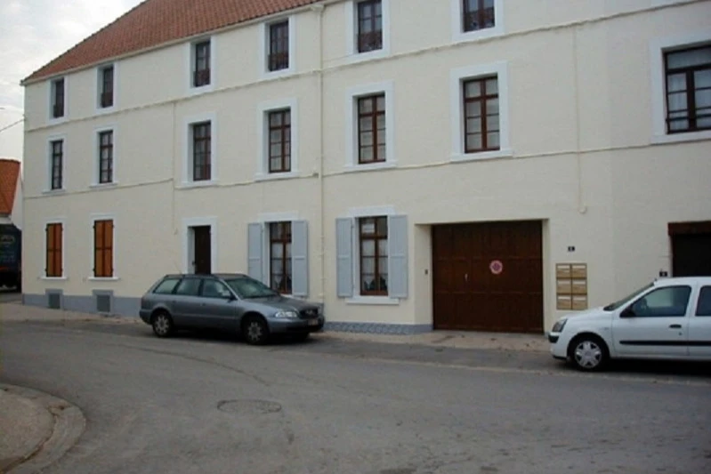 Appartement situé au rez-de-chaussée de la résidence