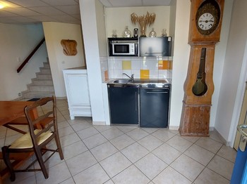 coin kitchenette en accès libre, pièce commune