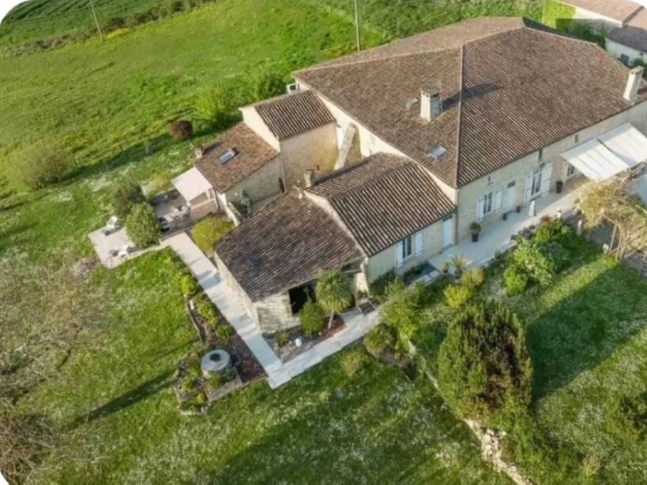 Gite Sauternes with Spa for 2 people in the middle of the vineyards, Le Mas réolais in Gironde