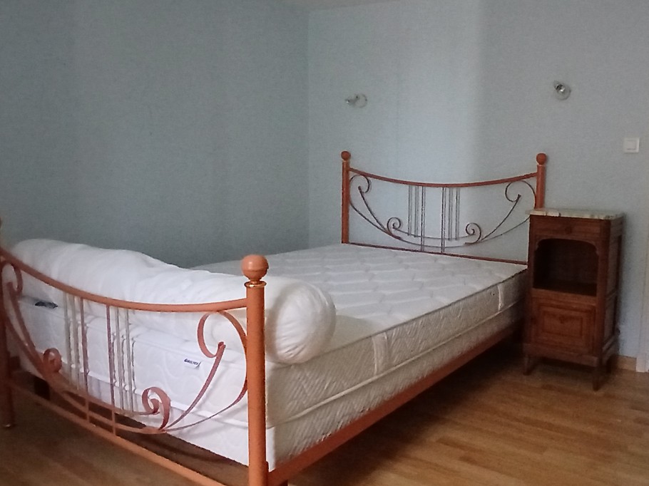 Gîte de Femblat : Chambre 3 (lit double)