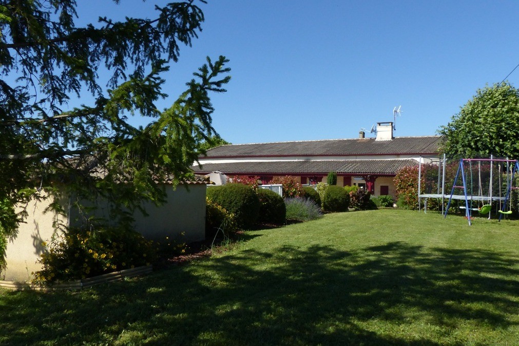 Maison de campagne 8 personnes avec piscine - Saint-Jean-de-Duras