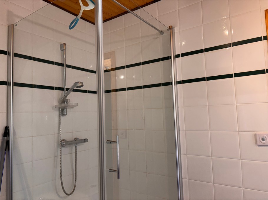 Douche  - Gites de Ban - Studio Ecureuil