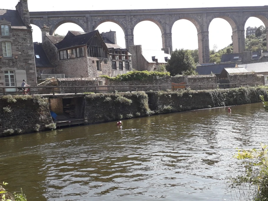 Dinan