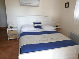 Chambre avec lit en 160