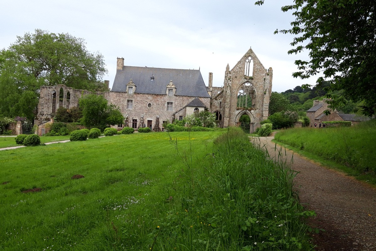 LORANT, Chambre d'hôtes, Clévacances, Abbaye de Beauport à Paimpol