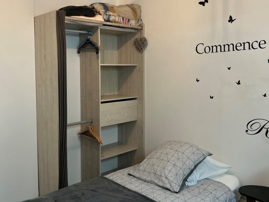 Chambre 2 lits simples