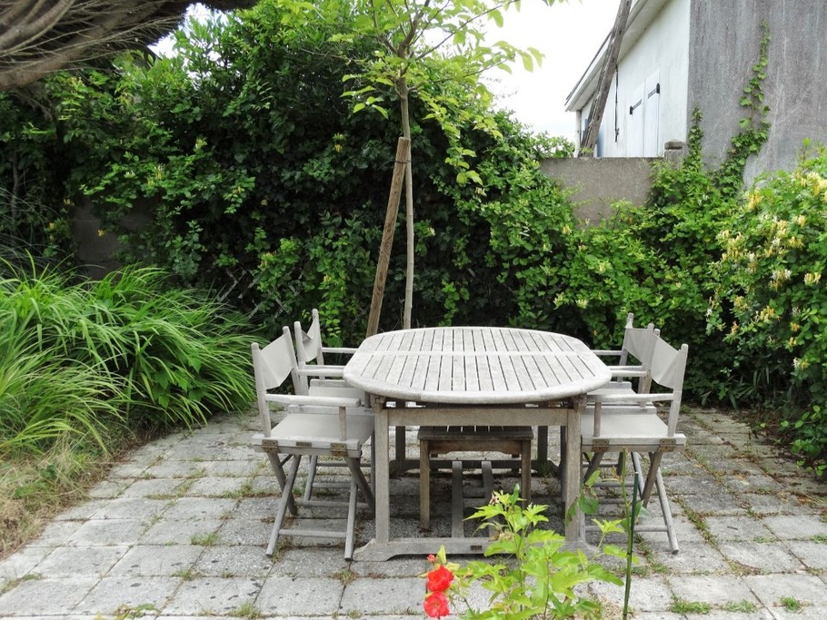 Salon de jardin