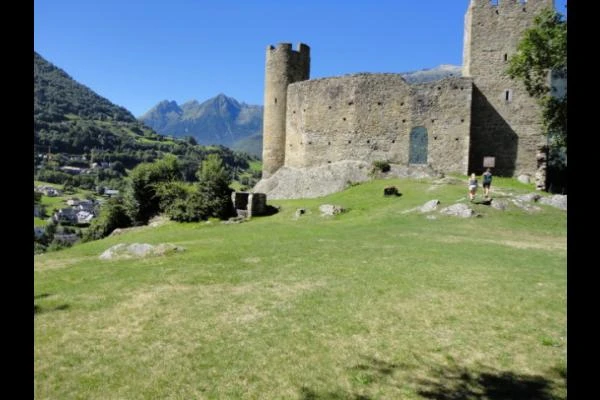 Château Sainte-Marie à 4 kms