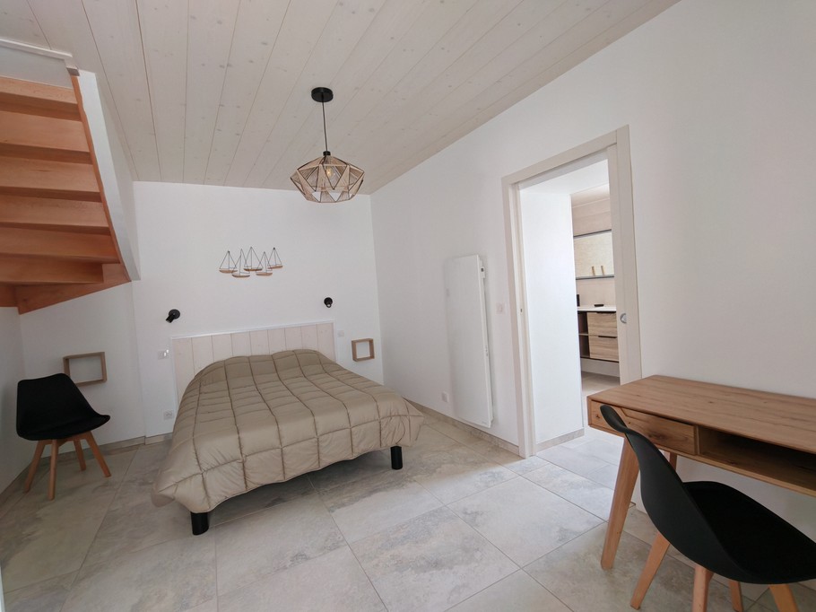 Chambre lit en 140 - RDC