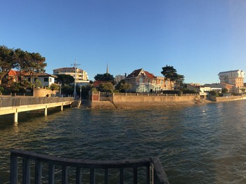 la plage en face de la maison