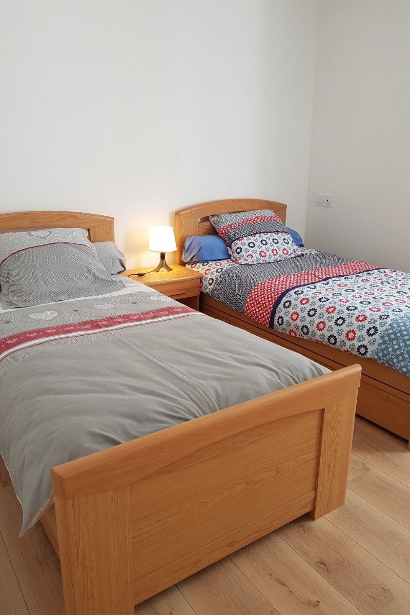 Chambre pour 2 personnes (2 lits 90 x 200 cm)