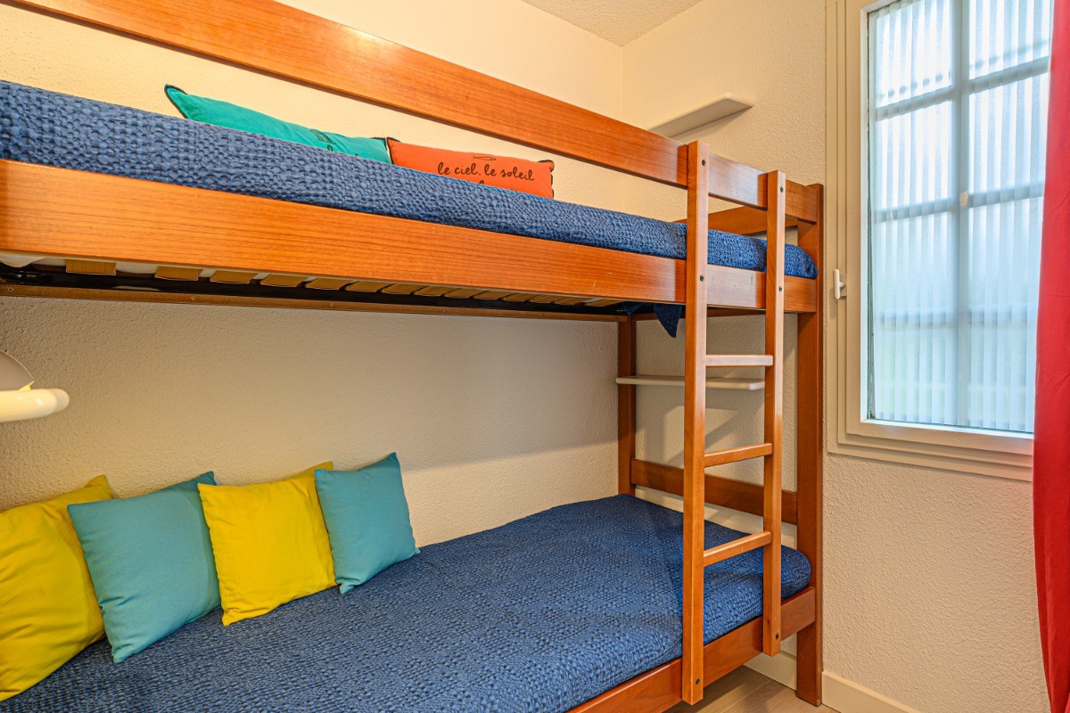 Chambre avec lits superposés