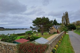 Location Kerbors 6 couchages (4 ad.) vue sur estuaire du Jaudy et mer