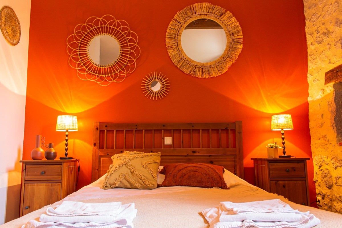 Chambre terracotta