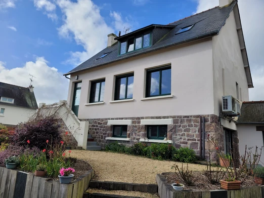 l'Ancre Violette, Bantas, Ploubazlanec, Loguivy, exterior view