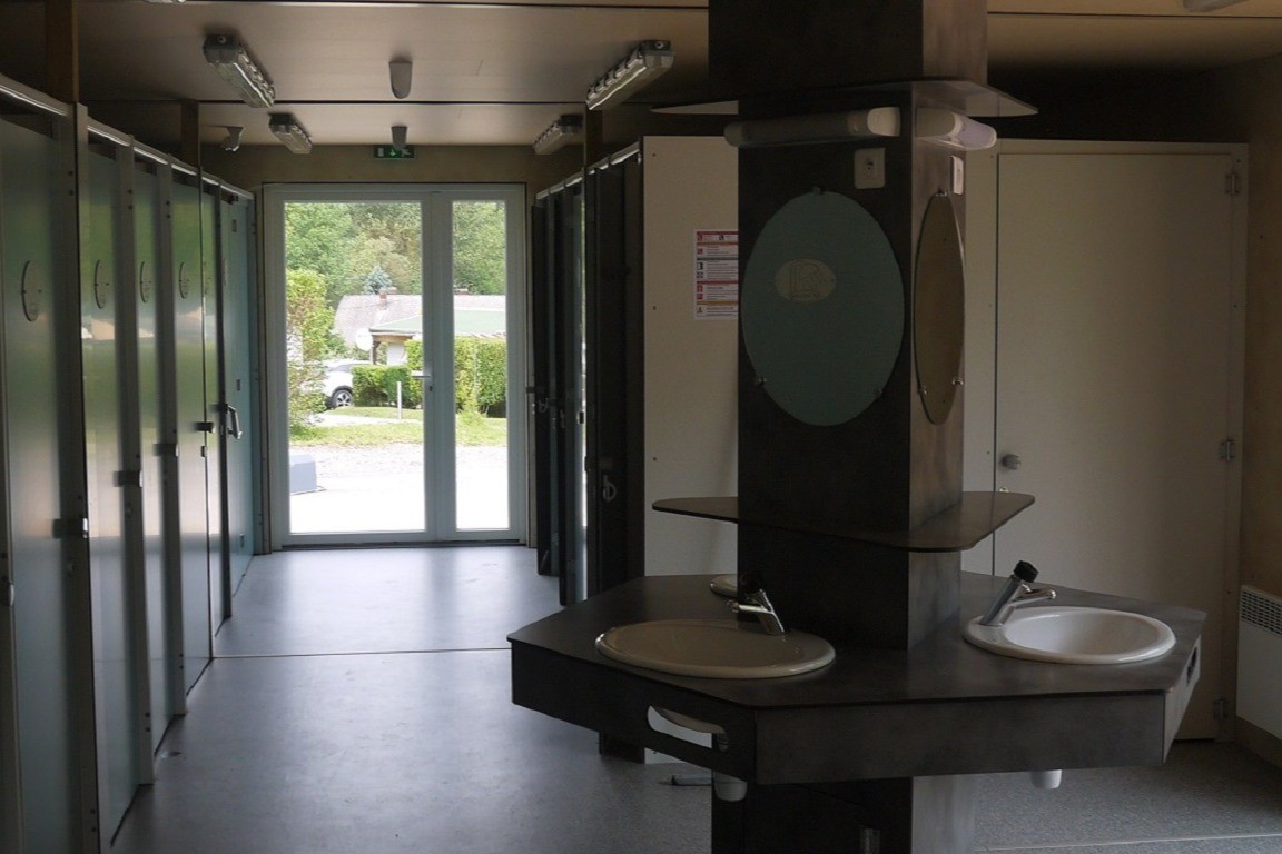 douche, toilette ou ce coiffer