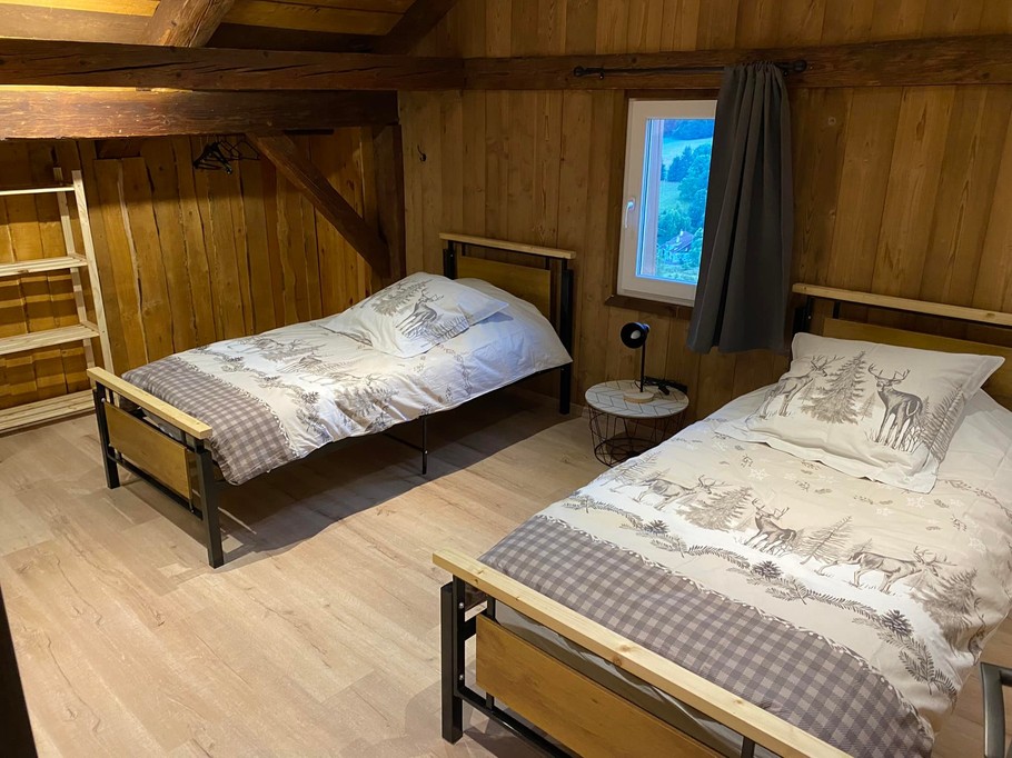 Gîte de groupe Fenil-Logis, ferme entièrement rénovée - Gîtes Digitale