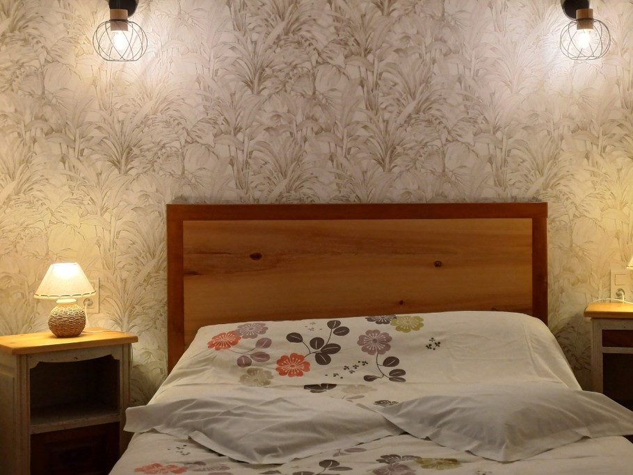 Chambre 1 lit 140 avec salle d ebains