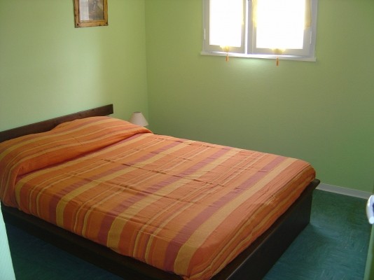 chambre grand lit