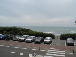 Juste la route à traverser...