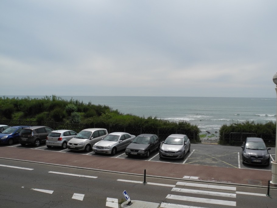 Juste la route à traverser...