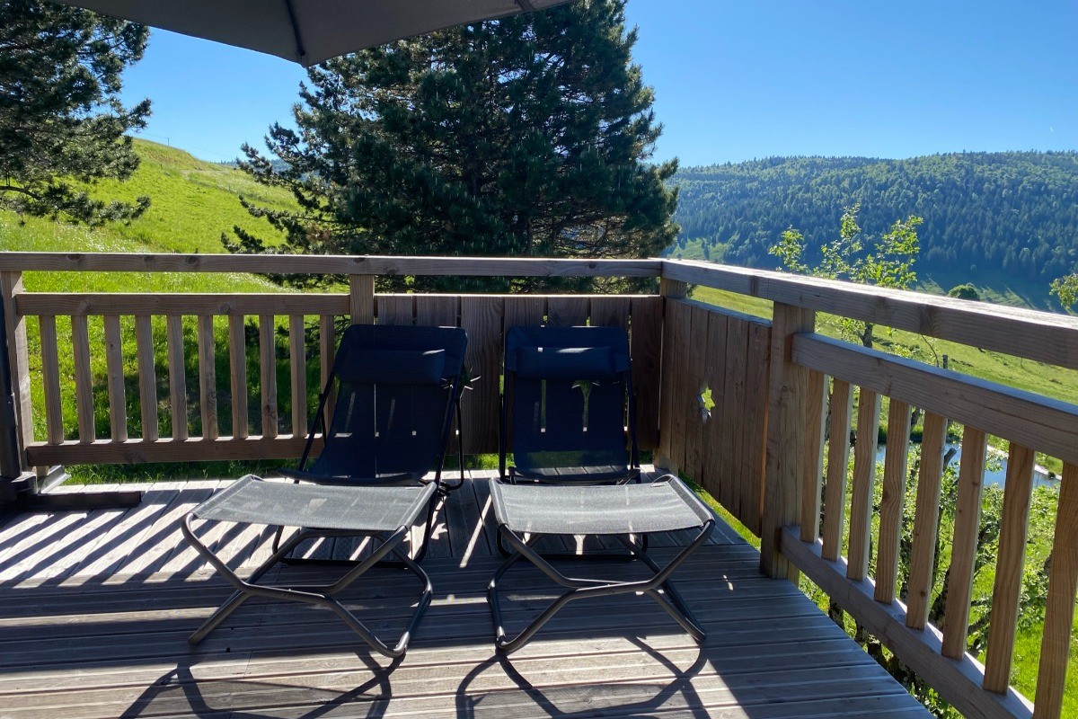 Terrasse - Chalet du Paradis Blanc, à La Bresse avec sauna & spa privé jusqu'à 10 couchages