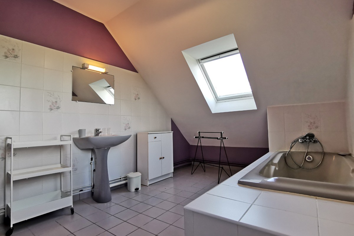 Etage 1: salle de bain