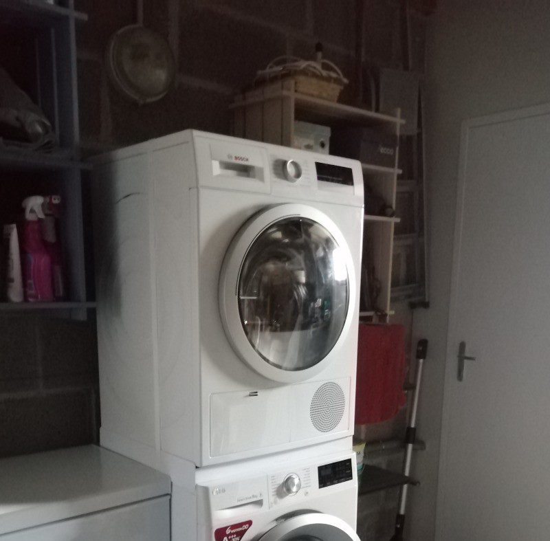 lave-linge, sèche-linge en buanderie