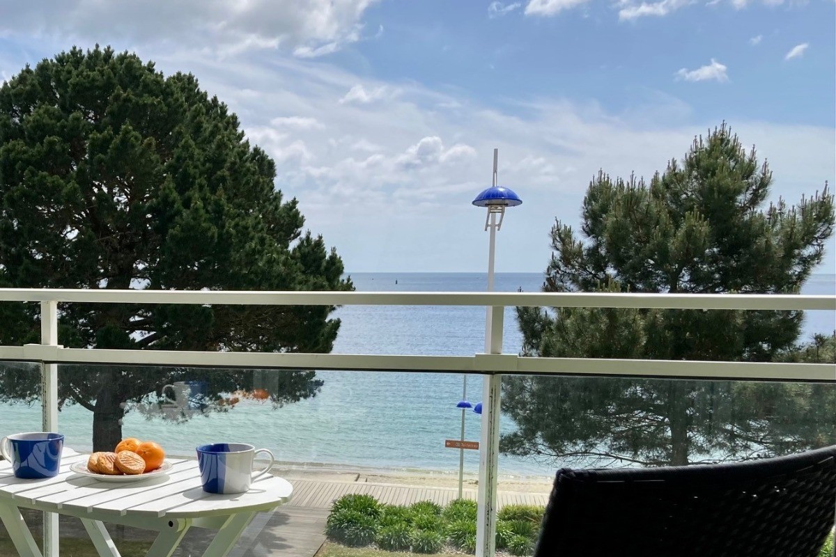 Un balcon sur la mer...