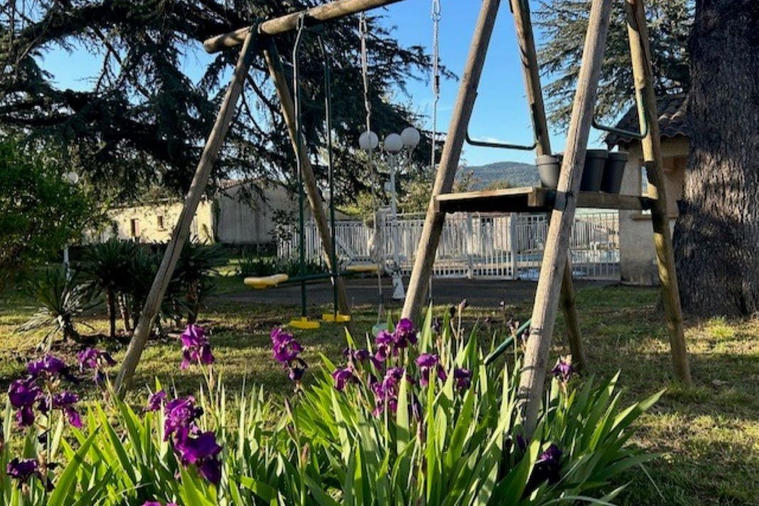 Chambres d’hôtes tout confort à Laroque (34) – Idéal pour un séjour nature