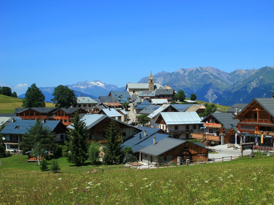 Village Albiez Eté