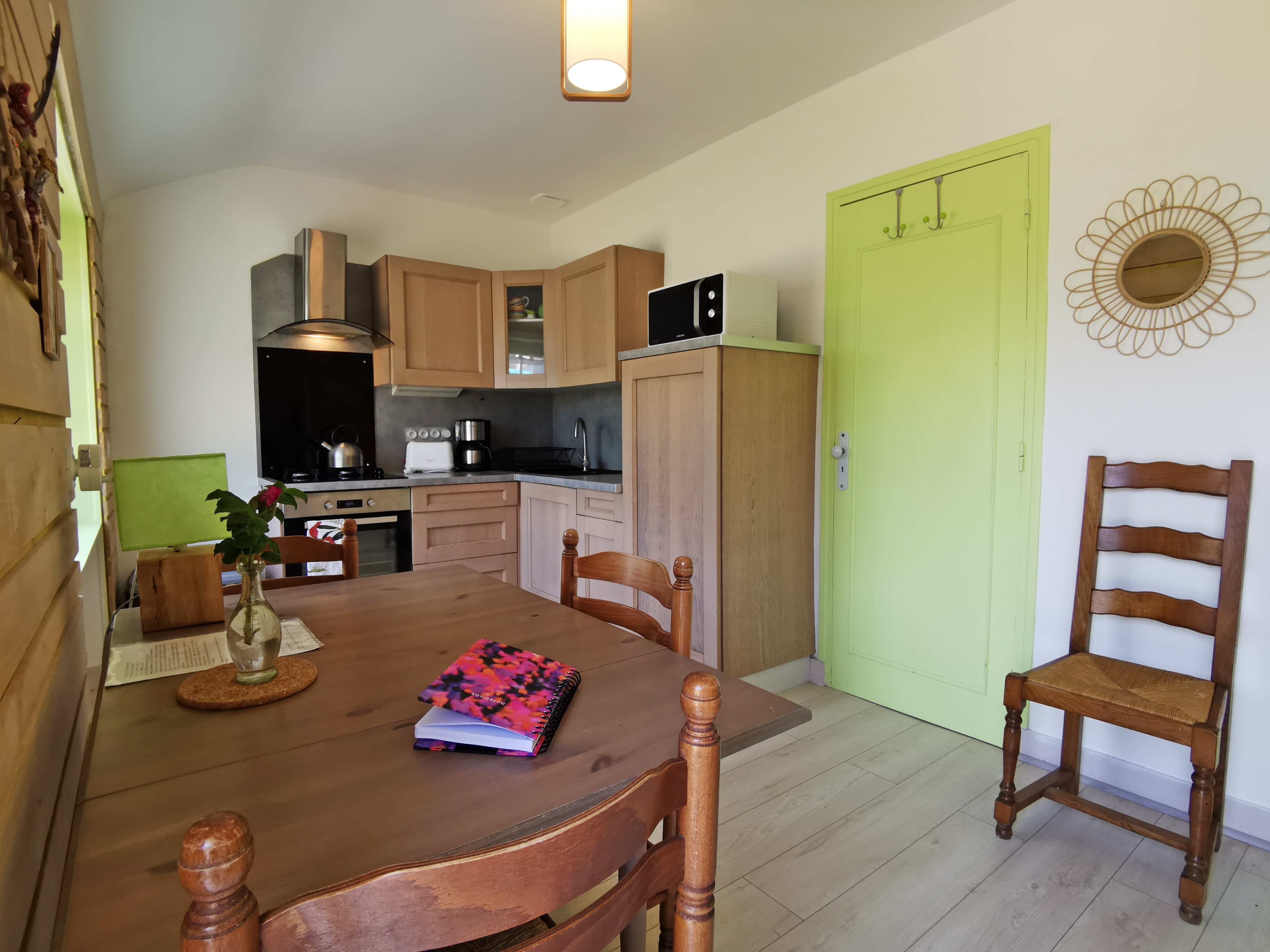 Living room-kitchen