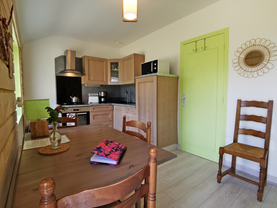 Living room-kitchen