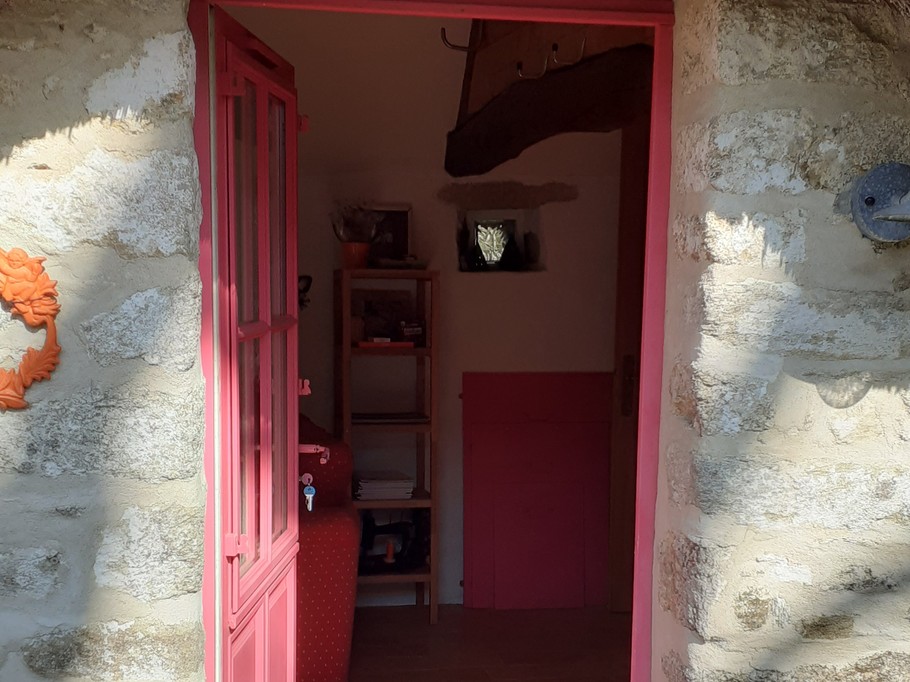 Votre entrée dans votre gîte briéron