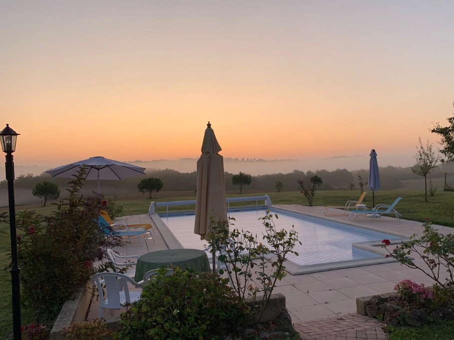 Piscine Gîte Perruchet