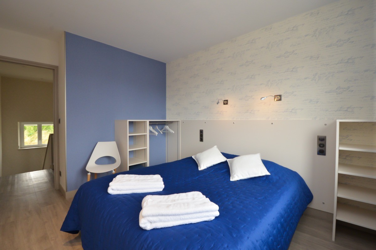 Chambre 2 étage 2 personnes 160X200 cm