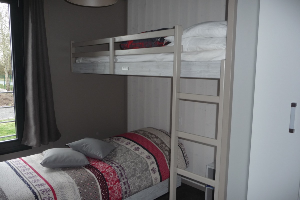 Chambre 3 1 lit superposé + lit gigogne