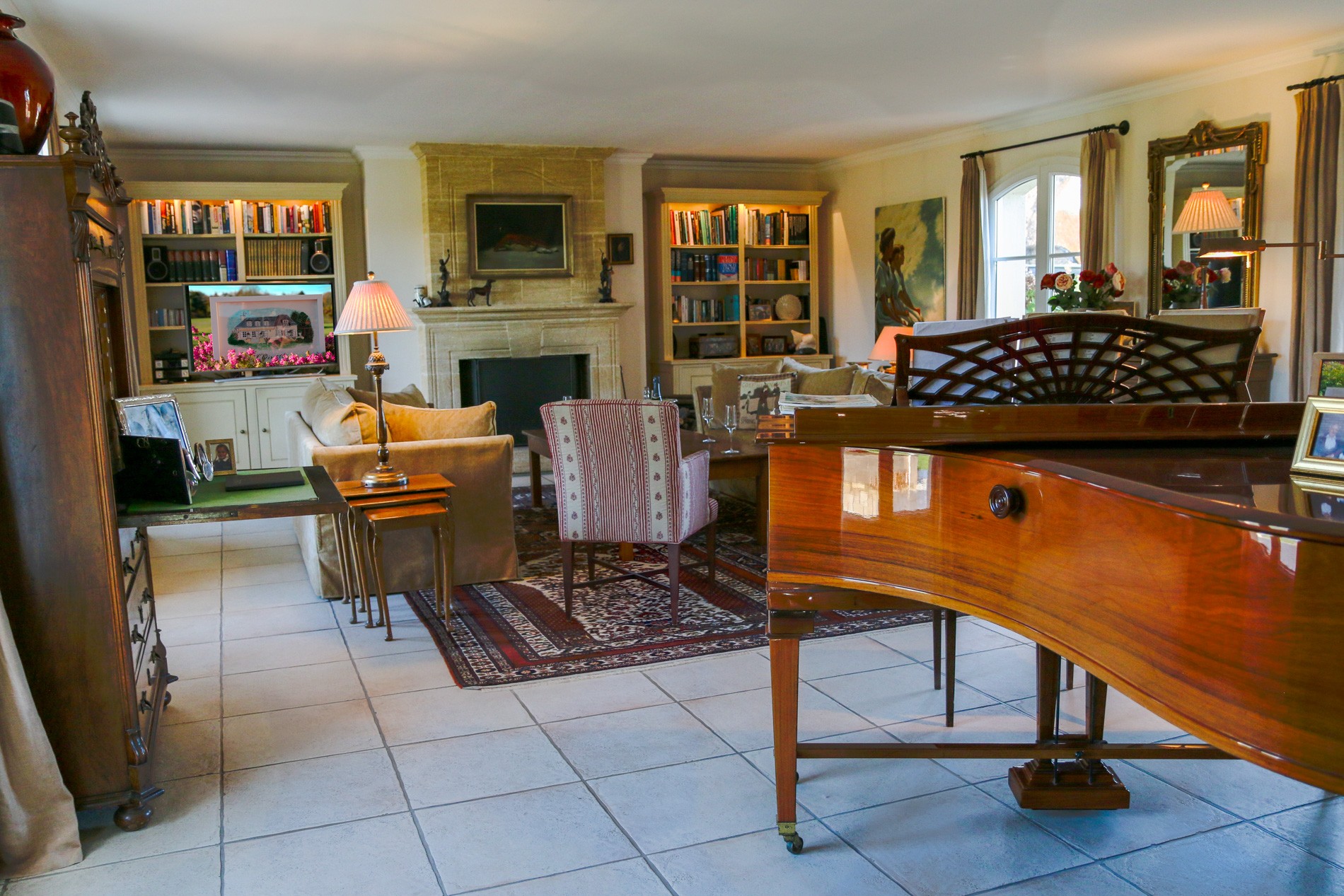 Living room with fireplace