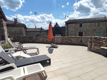 La Dame Blanche - Chambre Guyot - Terrasse commune