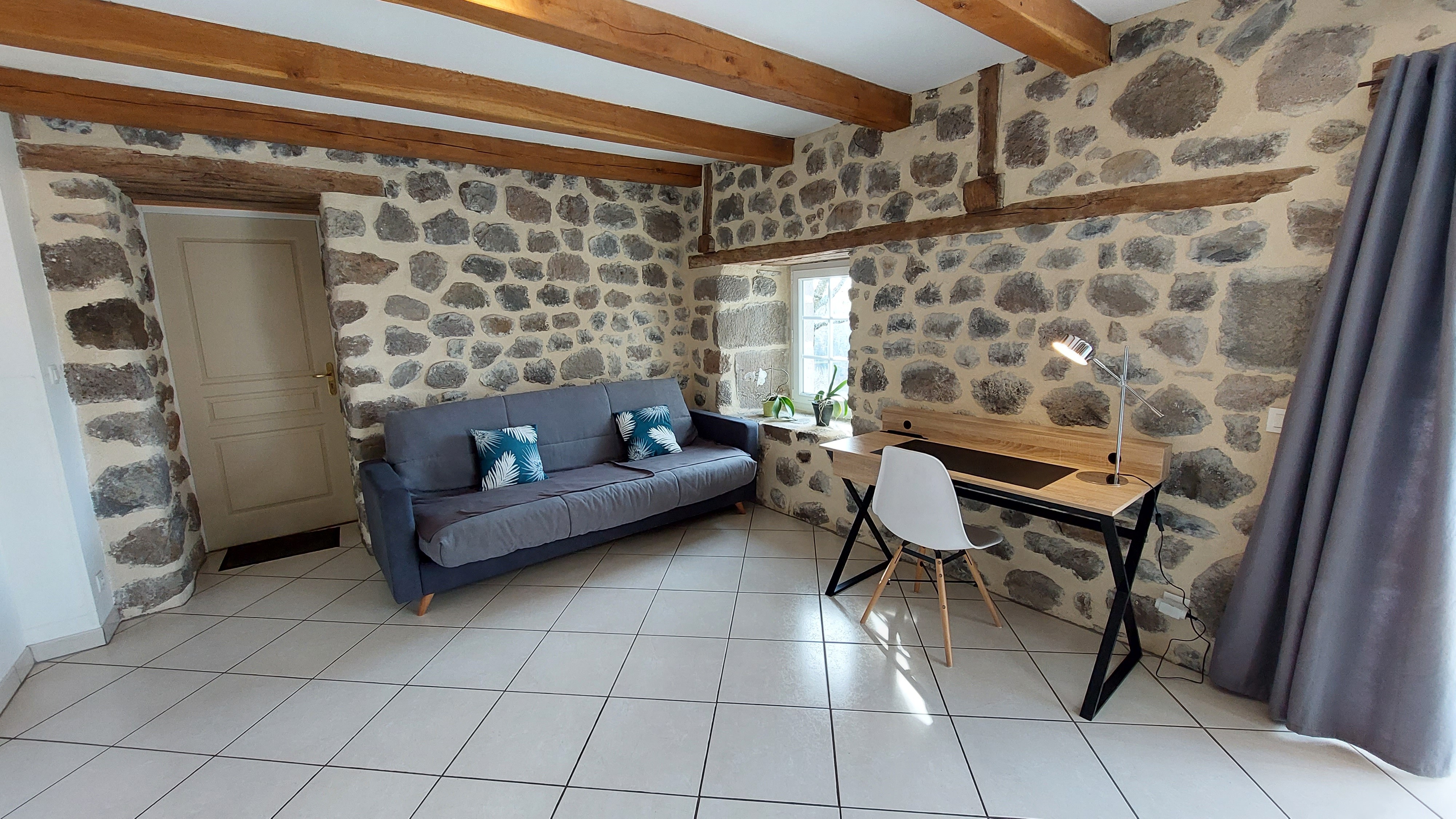 Teleworking office space in independent Cantal gîte with sofa bed