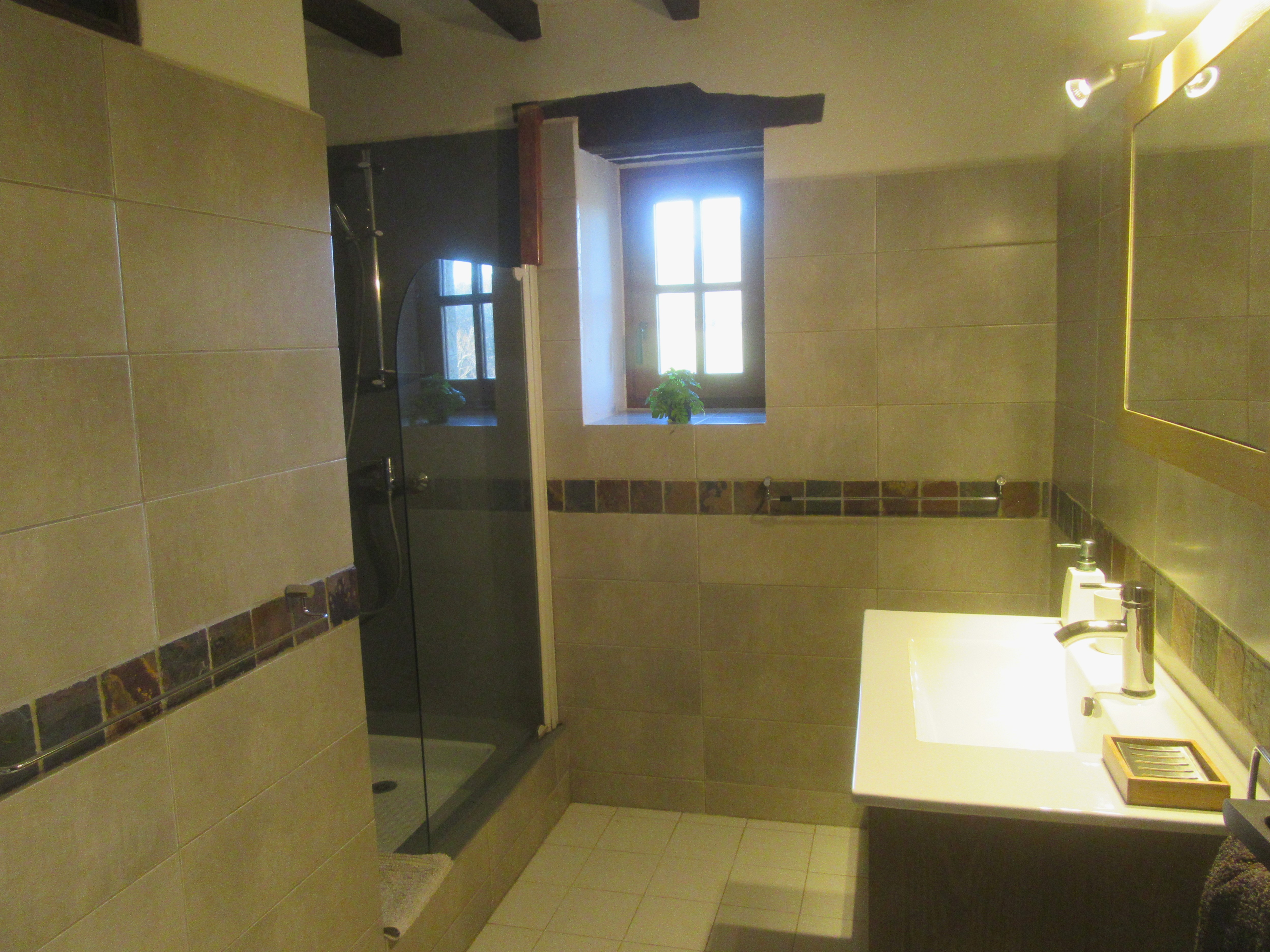 Le Chai - salle de douche