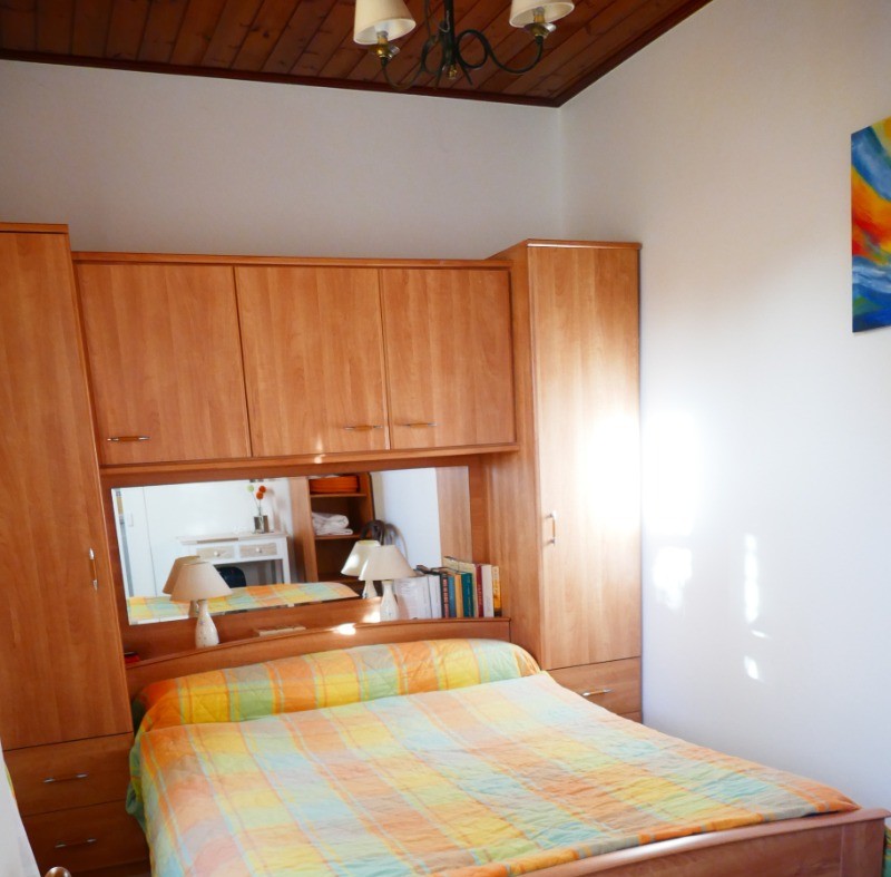 Chambre rez-de-chaussée