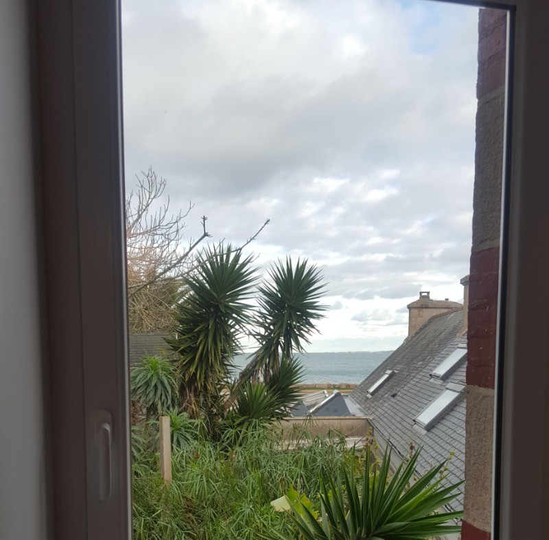 Vue fenêtre chambre 2